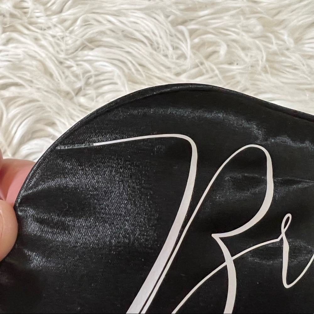 Bride sleep mask - Picture 4 of 5